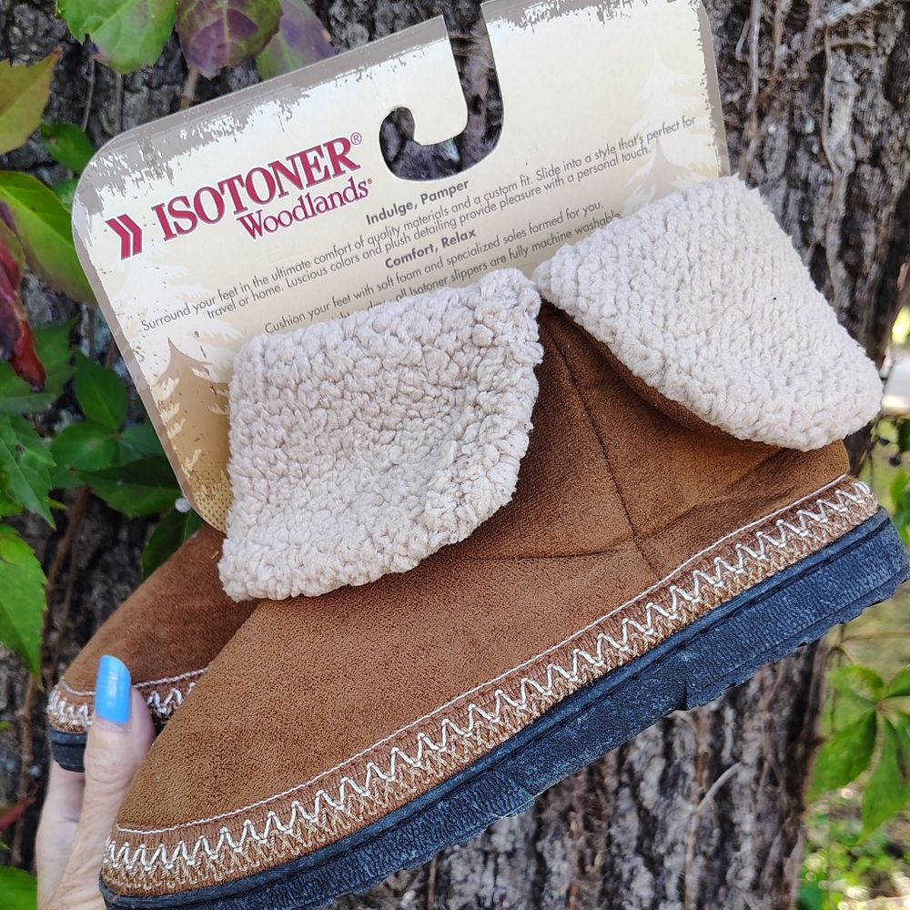 IDOTONER WOODLANDS SZ 8 1/2 -9 WOODLANDS HARD BOTTOM FLEECE LINED SLIPPERS NEW - Picture 2 of 5